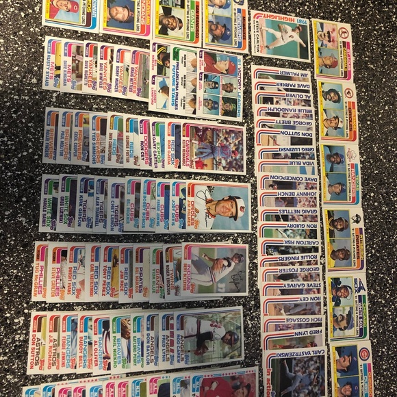 Topps Other - (90) 1982 Topps Baseball Cards with Tom Seaver George Brett Johnny Bench Fisk